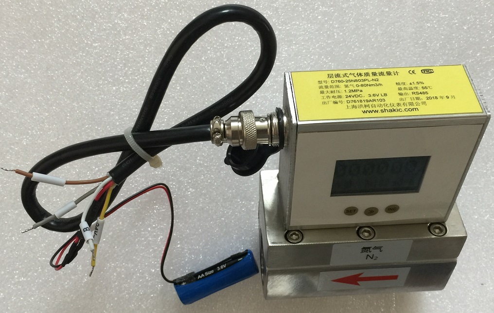 D760系列分体型或一体型气体质量流量计及其配套的LCD液晶显示气体质量流量积算仪